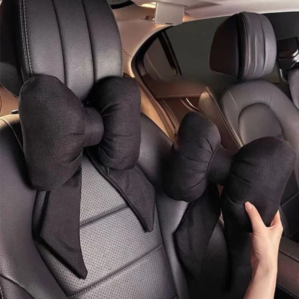 my-11134207-7rasi-mcfsunhkhr6262.webp Random MOTUS Bow Car Neck Pillow